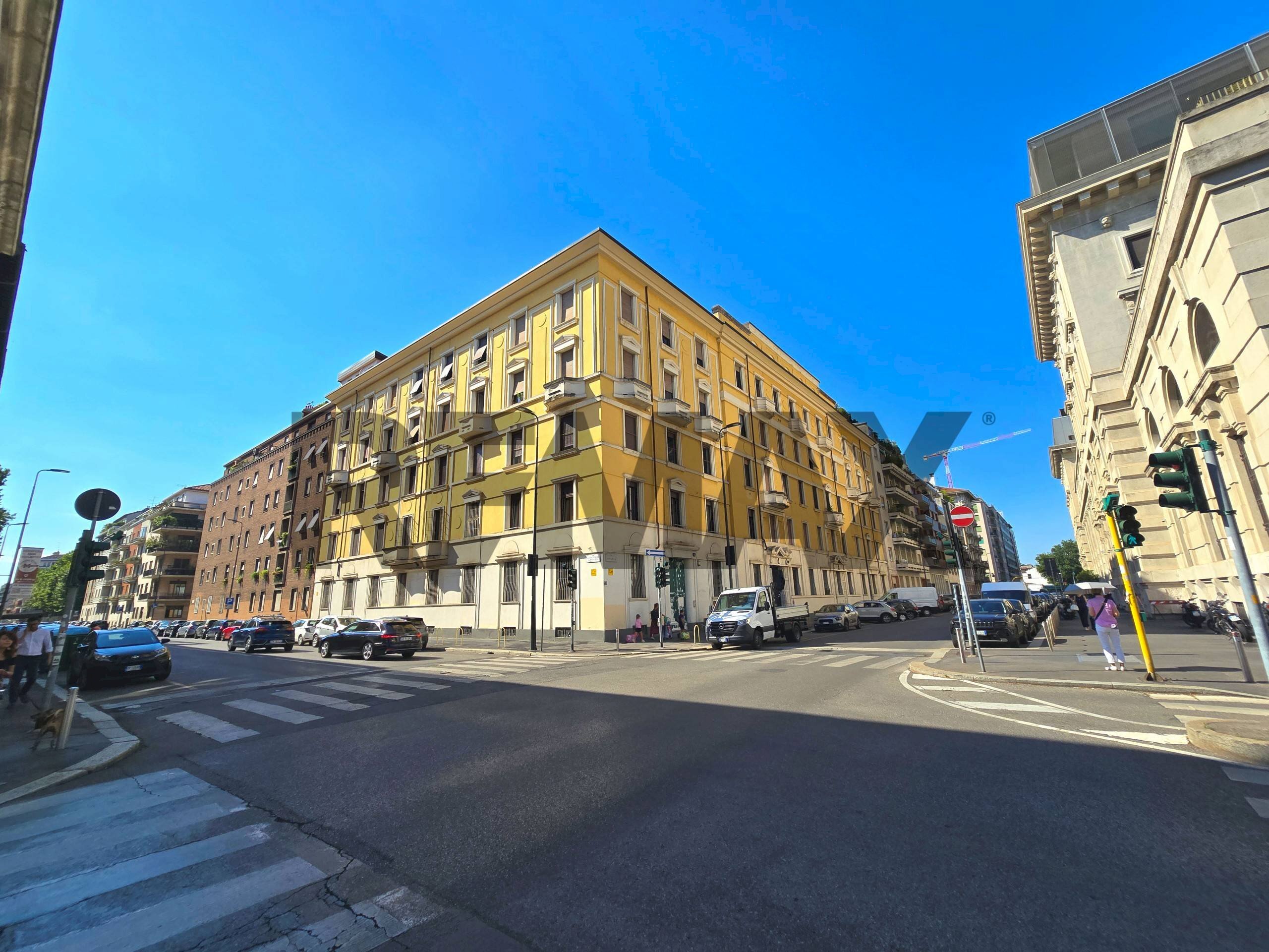 Edificio all\'aperto - Trilocale Via Soperga
 
14, Milano - foto 1