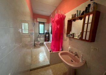 Bagno - Casa semi indipendente via A. Zamparelli
 
16, San Leucio del Sannio - foto 20