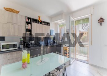 Cucina - Three-room apartment VIA GARIBALDI
 
8, Tradate - photo 1