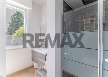 Non correlato - Three-room apartment VIA GARIBALDI
 
8, Tradate - photo 8