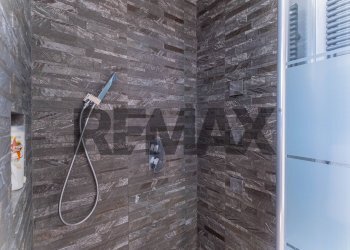 Bagno - Three-room apartment VIA GARIBALDI
 
8, Tradate - photo 9