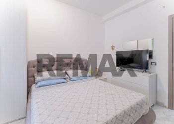 Camera / camera da letto - Three-room apartment VIA GARIBALDI
 
8, Tradate - photo 12
