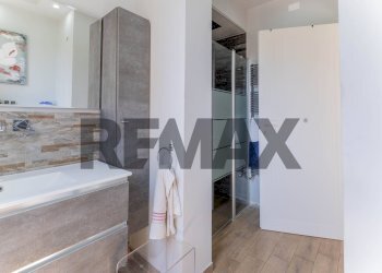 Bagno - Three-room apartment VIA GARIBALDI
 
8, Tradate - photo 19