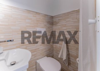 Bagno - Three-room apartment VIA GARIBALDI
 
8, Tradate - photo 20