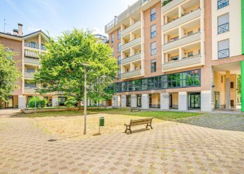 Edificio all\'aperto - Bilocale Via Pomini
 
9/ter, Castellanza - foto 4