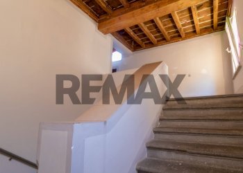 Scale - Trilocale Via Luciano Manara
24, Frascati - foto 5
