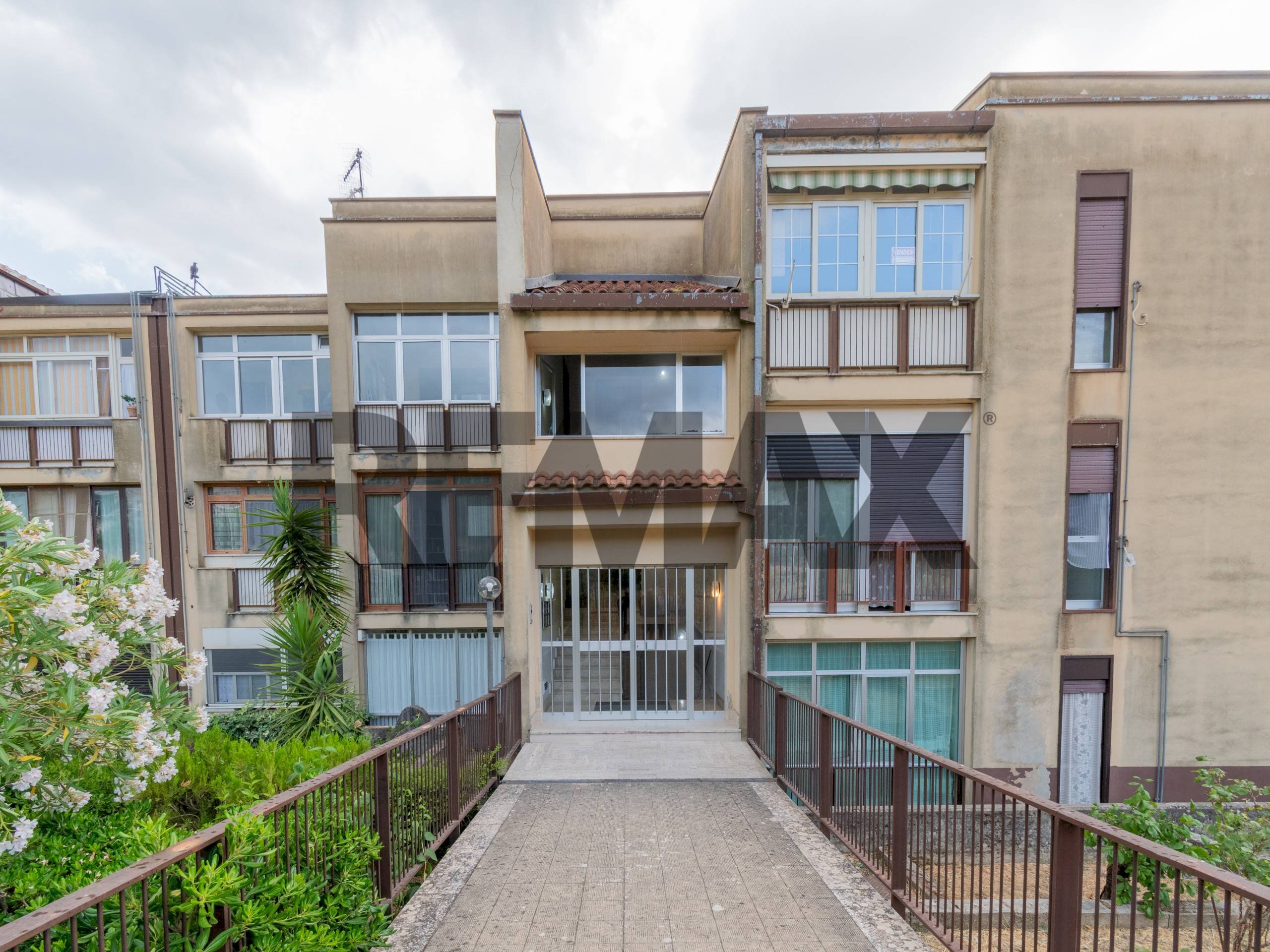 Edificio all\'aperto - Apartment Via Karl Marx
 
6, Piana degli Albanesi - photo 3