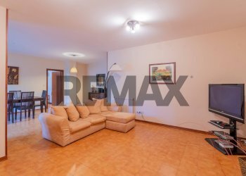 Sala da pranzo - Apartment Via Karl Marx
 
6, Piana degli Albanesi - photo 2