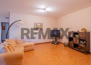 Soggiorno - Apartment Via Karl Marx
 
6, Piana degli Albanesi - photo 5