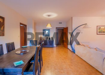 Sala da pranzo - Apartment Via Karl Marx
 
6, Piana degli Albanesi - photo 6