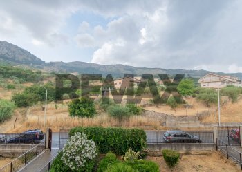 Vista delle montagne - Apartment Via Karl Marx
 
6, Piana degli Albanesi - photo 11