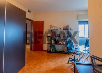 Ufficio - Apartment Via Karl Marx
 
6, Piana degli Albanesi - photo 19