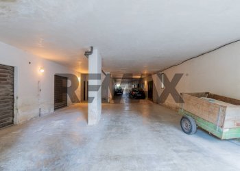 Parcheggio - Apartment Via Karl Marx
 
6, Piana degli Albanesi - photo 26