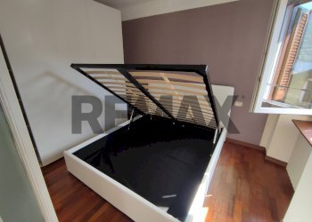 Camera / camera da letto - Bilocale via regina
 
17, Carate Urio - foto 18