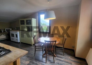 Sala da pranzo - Three-room apartment vicolo lealtà
 
6, Porlezza - photo 1