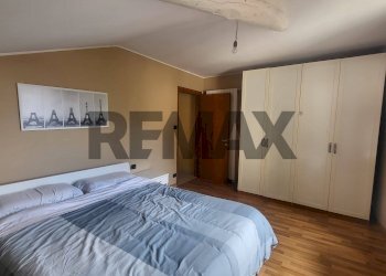 Camera / camera da letto - Three-room apartment vicolo lealtà
 
6, Porlezza - photo 10
