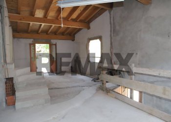 Stanza vuota - Independent house Madonna delle crocette
 
16, Arona - photo 8