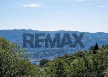 Vista delle montagne - Rustico Via Canonico rinaldi
 
11, Madonna del Sasso - foto 19