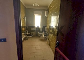 Bagno - Casa indipendente viale Stati Uniti
 
39, Favara - foto 27