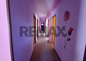 Hall / corridoio - Casa indipendente viale Stati Uniti
 
39, Favara - foto 29