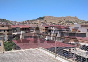 Edificio all\'aperto - Casa indipendente viale Stati Uniti
 
39, Favara - foto 45