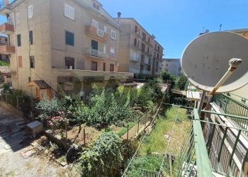 Edificio all\'aperto - Casa indipendente viale Stati Uniti
 
39, Favara - foto 65