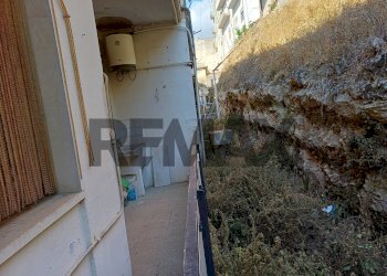 Balcone - Apartment via Europa Kennedy
 
83, Chiaramonte Gulfi - photo 11