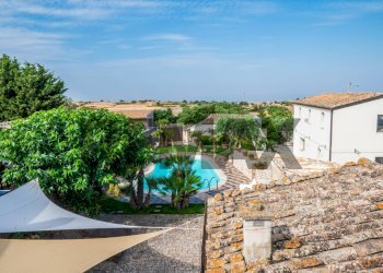 Piscina - Villa CONTRADA TRESAURO
 
SN, Ragusa - foto 2