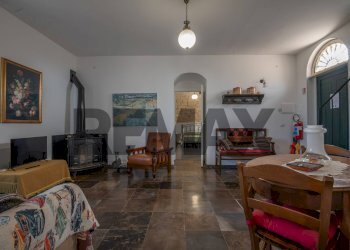 Sala da pranzo - Villa CONTRADA TRESAURO
 
SN, Ragusa - foto 42