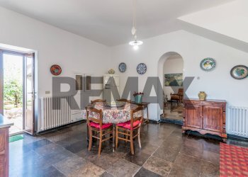 Sala da pranzo - Villa CONTRADA TRESAURO
 
SN, Ragusa - foto 58