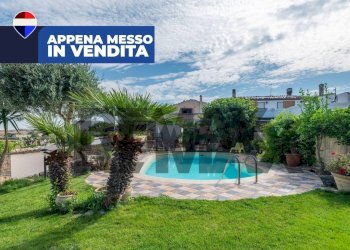 Piscina - Villa CONTRADA TRESAURO
 
SN, Ragusa - foto 1