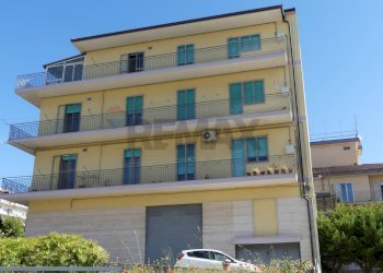Edificio all\'aperto - Appartamento VIA ALCIDE DE GASPERI
 
3, Ragusa - foto 2