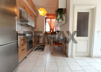 Cucina - Monolocale Vico Goldoni
 
3, Guanzate - foto 5