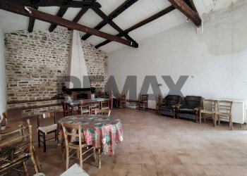 Sala da pranzo - Villa Via Apulo Sannitica
 
74, Riccia - foto 16