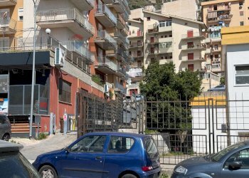 Edificio all\'aperto - Three-room apartment VIA BIAGIO GIORDANO
 
16H, Monreale - photo 1