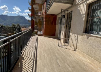 Balcone - Three-room apartment VIA BIAGIO GIORDANO
 
16H, Monreale - photo 7