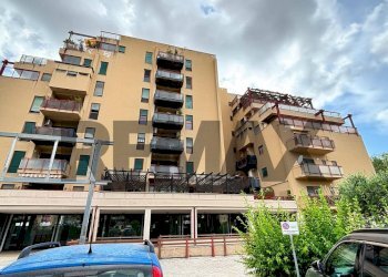 Edificio all\'aperto - Apartment Via Città di Palermo
 
167, Bagheria - photo 2