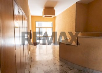 Ricezione / Lobby - Four-room apartment Via Os 001
 
15, Palermo - photo 6