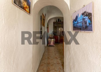 Hall / corridoio - Baita Contrada Pentimi Vetrana
 
snc, Martina Franca - foto 7