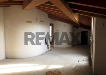 Stanza vuota - Casa semi indipendente STRADA TORRICELLA
 
32, Sissa Trecasali - foto 14