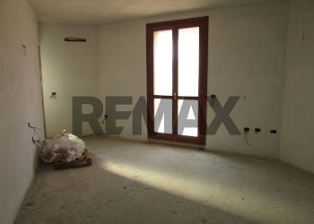 Stanza vuota - Casa semi indipendente STRADA TORRICELLA
 
32, Sissa Trecasali - foto 16