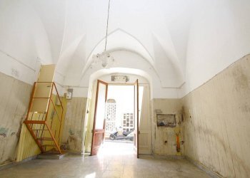 Salone - Casa indipendente via Monsignor Gaetano Fagiani, Parabita - foto 4