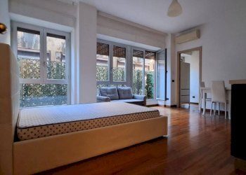 Camera da letto - Monolocale corso Sempione, 67, Milano - foto 1