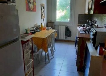 Cucina - Four-room apartment via Franco Bolognese, 4, Bologna (neighborhood Bolognina) - photo 1