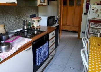 Cucina - Quadrilocale via Franco Bolognese, 4, Bologna (zona Bolognina) - foto 3