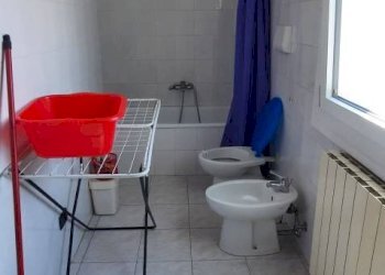 Bagno - Quadrilocale via Franco Bolognese, 4, Bologna (zona Bolognina) - foto 4
