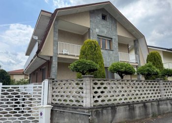 Facciata - Villa via Circonvallazione, Almese - foto 4