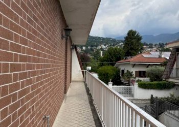 Balcone - Villa via Circonvallazione, Almese - foto 10