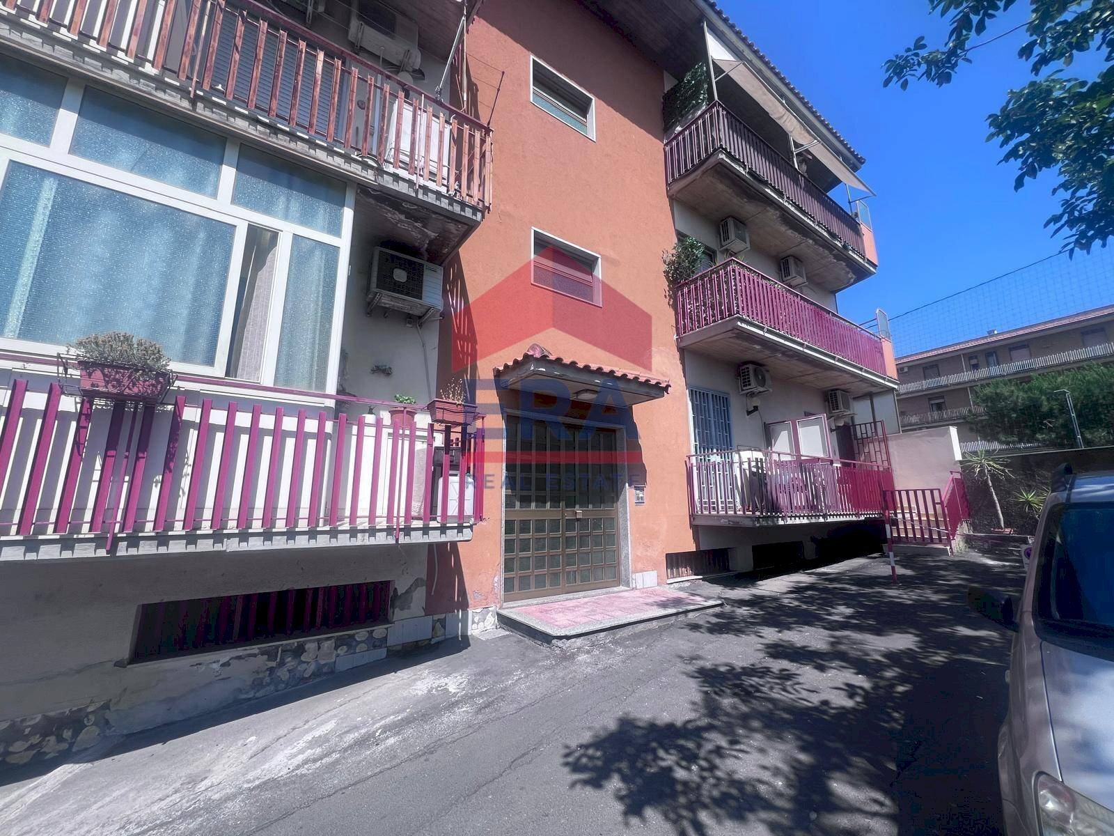 Foto 1 - Apartment via finocchiari
 
121, Aci Catena - photo 1