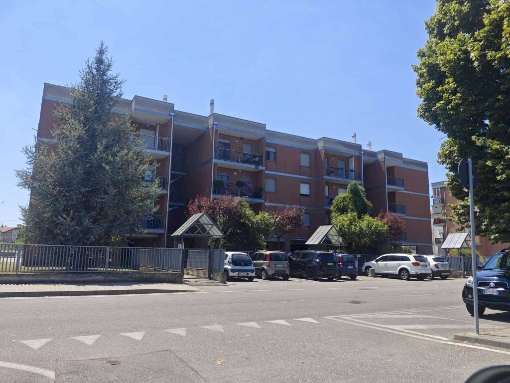 Facciata - Quadrilocale via Antico Ippodromo, Asti - foto 3